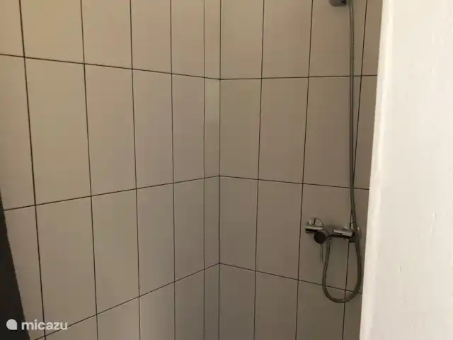 Location de Vacances Cap-Vert, Sao Vicente, Mindelo, maison de vacances - Casa Palmeira Salle de bain attenante