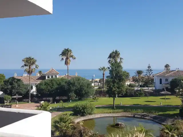 Location de Vacances Espagne, Costa del Sol, Puerto De La Duquesa, penthouse - Penthouse Duquesa près d’Estepona Vue du patio