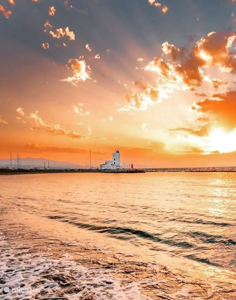 Leuchtturm von Puerto de la Duquesa