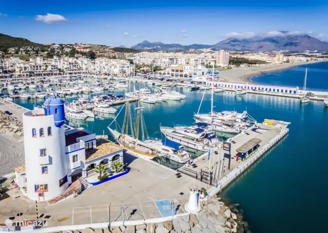 Hafen von Puerto de la DuquesaE