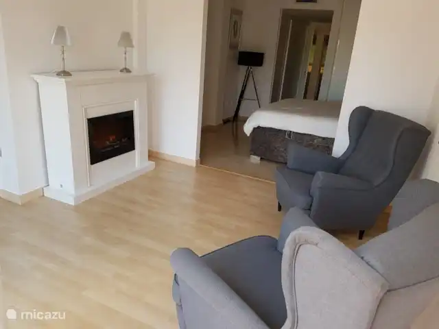 Wandelen, Spanje, Costa Blanca, Altea la Vieja, appartement Appartement Grand la Nova Zithoekje hoofdslaapkamer