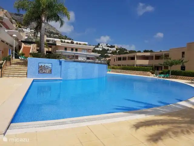 Wandelen, Spanje, Costa Blanca, Altea la Vieja, appartement Appartement Grand la Nova één van de zwembaden