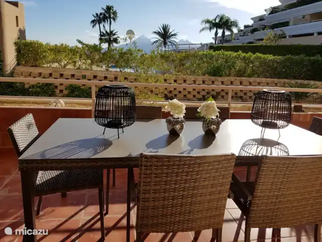 Wandelen, Spanje, Costa Blanca, Altea la Vieja, appartement Appartement Grand la Nova Eettafel terras