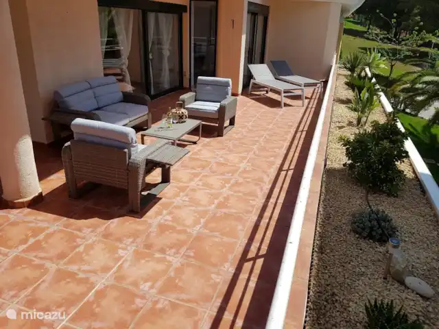 Wandelen, Spanje, Costa Blanca, Altea la Vieja, appartement Appartement Grand la Nova Lounge en ligbedden