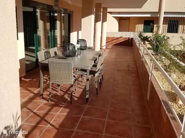 Wandelen, Spanje, Costa Blanca, Altea la Vieja, appartement Appartement Grand la Nova Overzicht terras