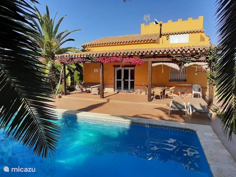 Maison de Vacances Espagne, Andalousie, Conil de la Frontera Maison de vacances Casa Palmera | Finca Paradiso