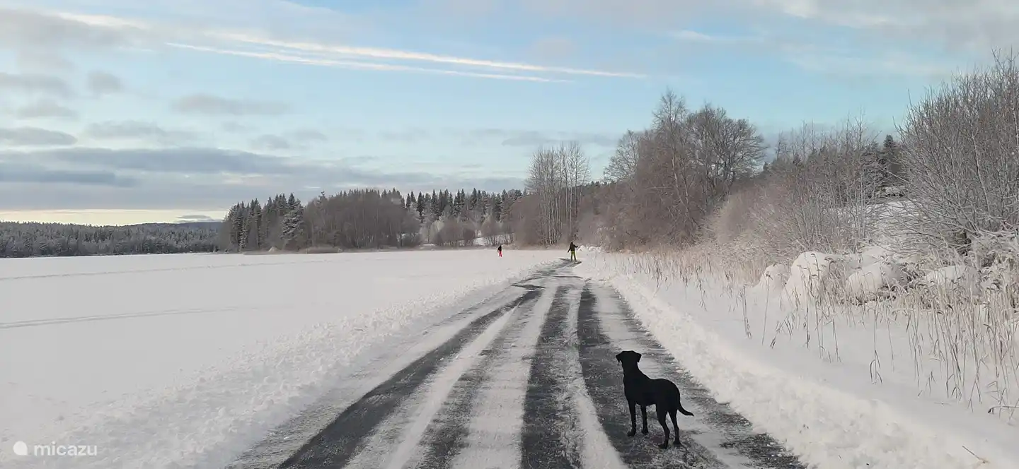Schaatsen na het baantje vegen