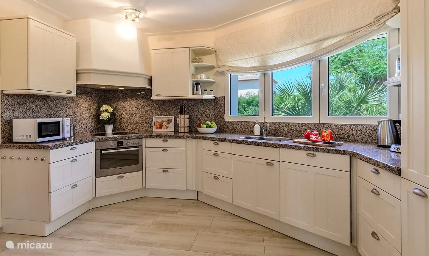 Cuisine entièrement équipée