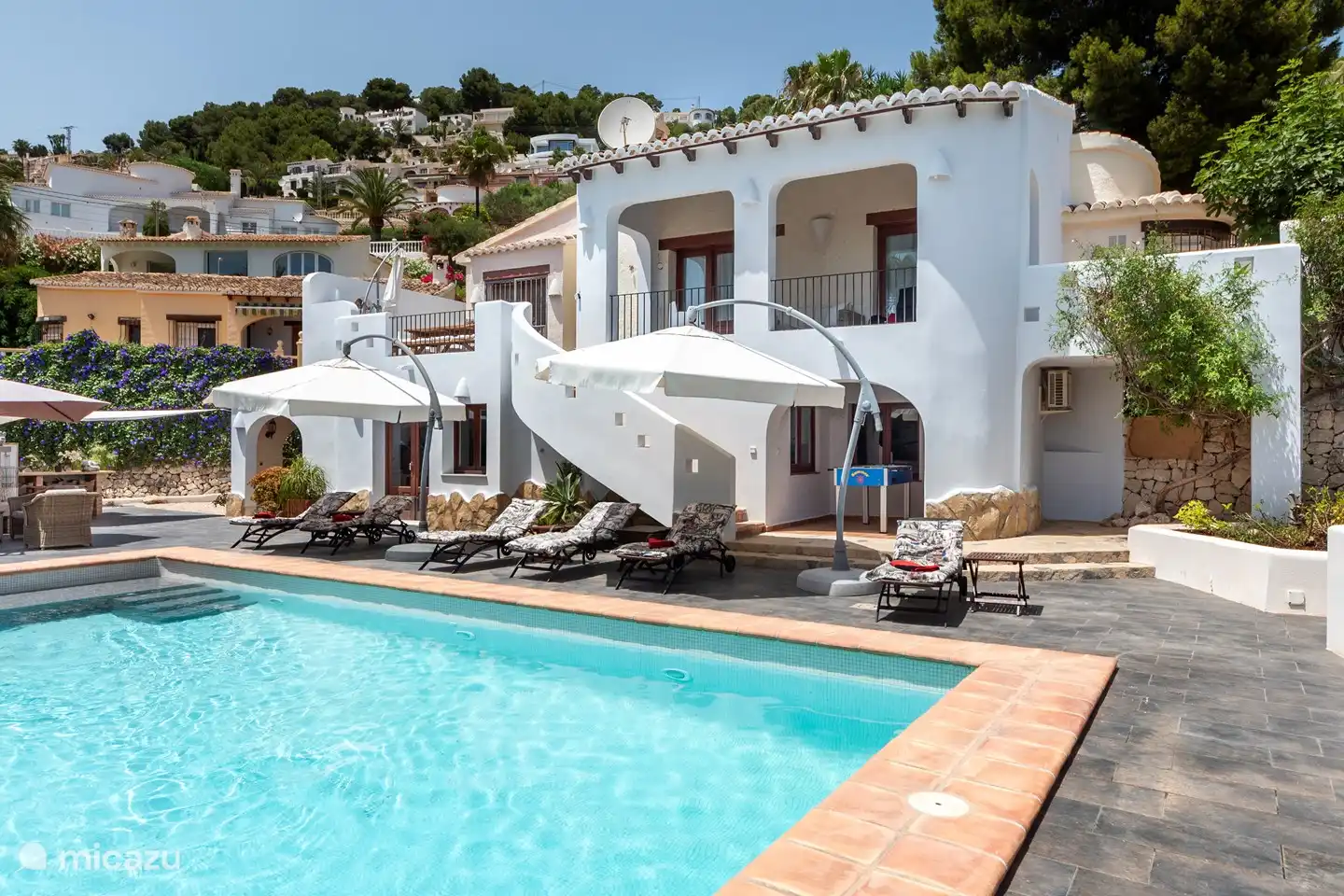 General view of the villa