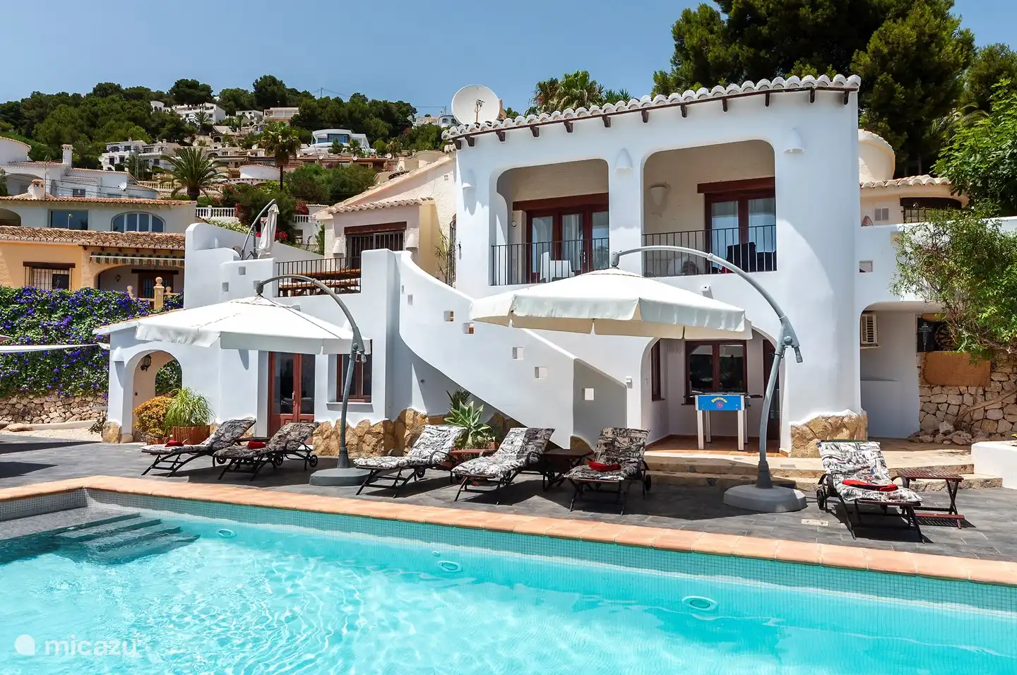 General view of the villa