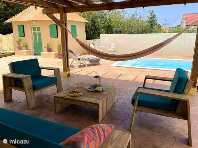 Vakantiehuis Curaçao, Banda Abou (west), Grote Berg - bungalow Villa `Enjoy` met pool en tuin