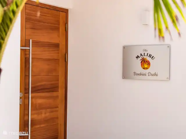 Villa Malibu Complexe Sécurisé | Curaçao, Banda Abou (ouest), Fontein - villa Porte d’entrée Malibu