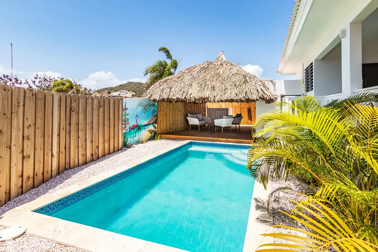 Vista a la piscina 2 Malibú 