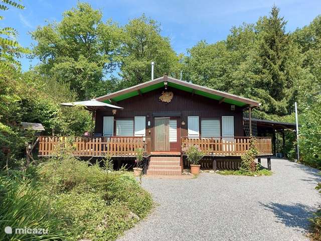 Holiday home in Belgium, Ardennes, Ny-Hotton - chalet The Klingelhütte with guest house.