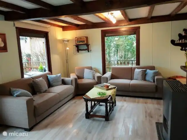 chalet huren in België, Ardennen, Barvaux-sur-Ourthe – De Klingelhütte met gastenverblijf. salon