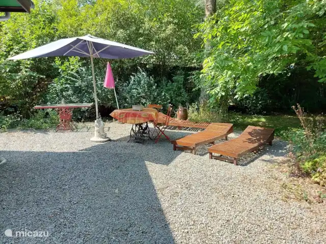 chalet huren in België, Ardennen, Barvaux-sur-Ourthe – De Klingelhütte met gastenverblijf. ligbedden