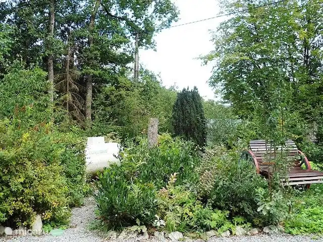 chalet huren in België, Ardennen, Barvaux-sur-Ourthe – De Klingelhütte met gastenverblijf. Tuin