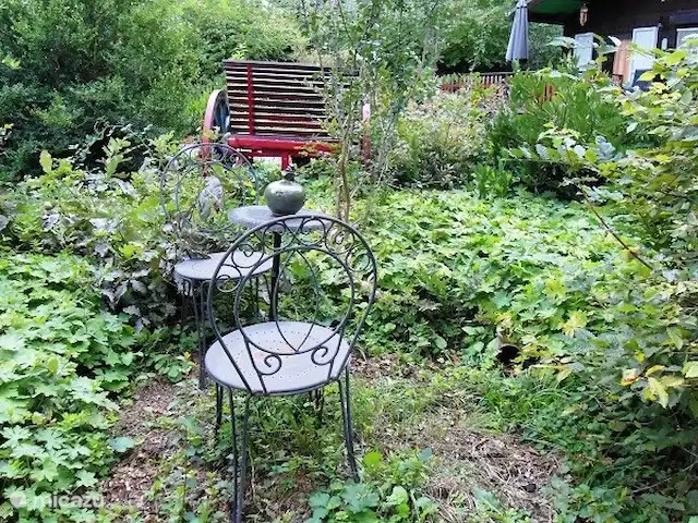 chalet huren in België, Ardennen, Barvaux-sur-Ourthe – De Klingelhütte met gastenverblijf. Tuin