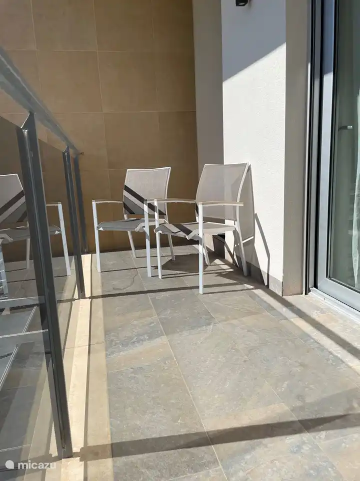 Balkon im Schlafzimmer und auch Eingang zum Solarium