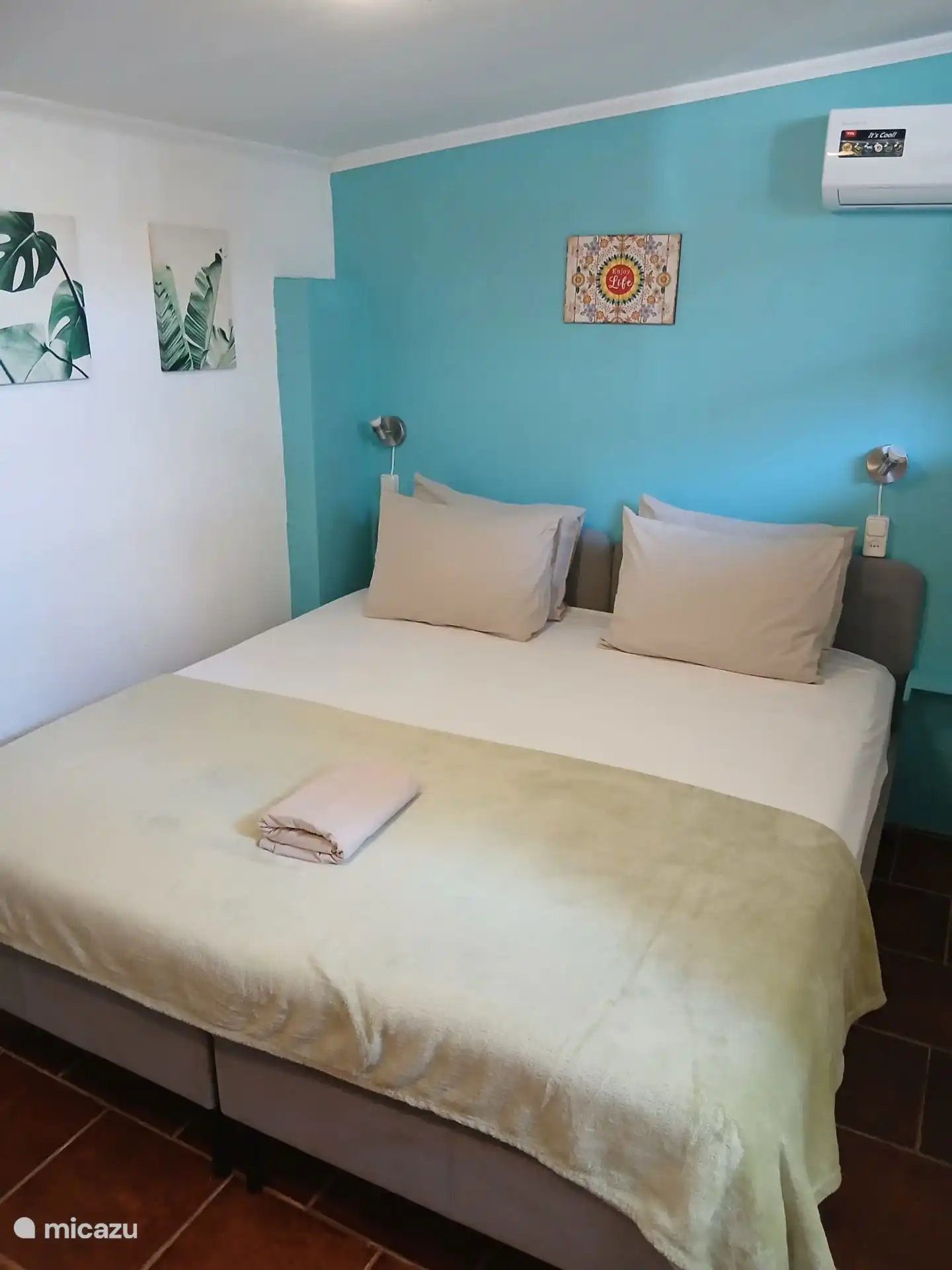 Petite chambre, cela peut aller jusqu’à 2 fois 90x200 cm