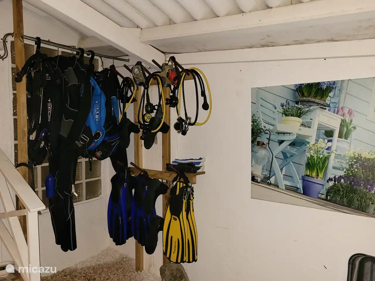 eventueel plek om duikspullen te drogen