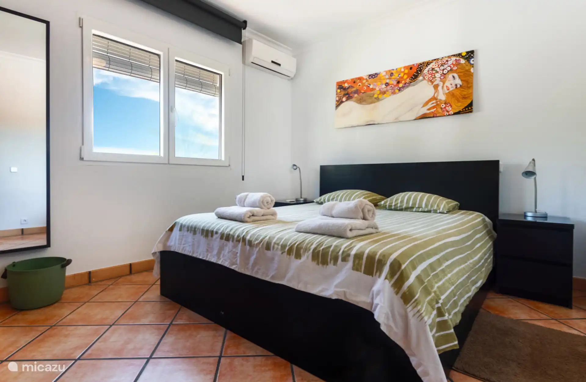 Schlafzimmer mit Klimaanlage