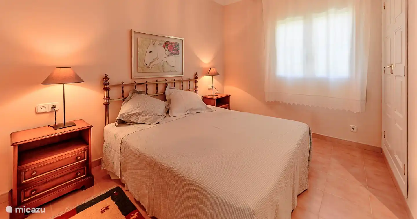 Schlafzimmer mit Klimaanlage