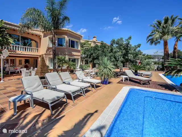 villa en España, Costa Blanca, Moraira – Villa Xenofilia III Piscina climatizada