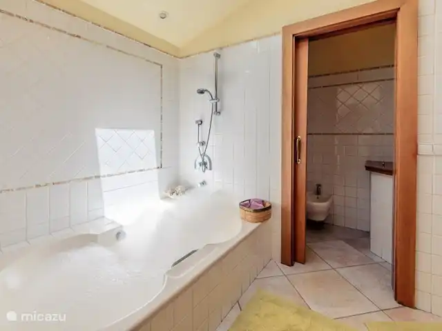 villa en España, Costa Blanca, Moraira – Villa Xenofilia III Baño con bañera
