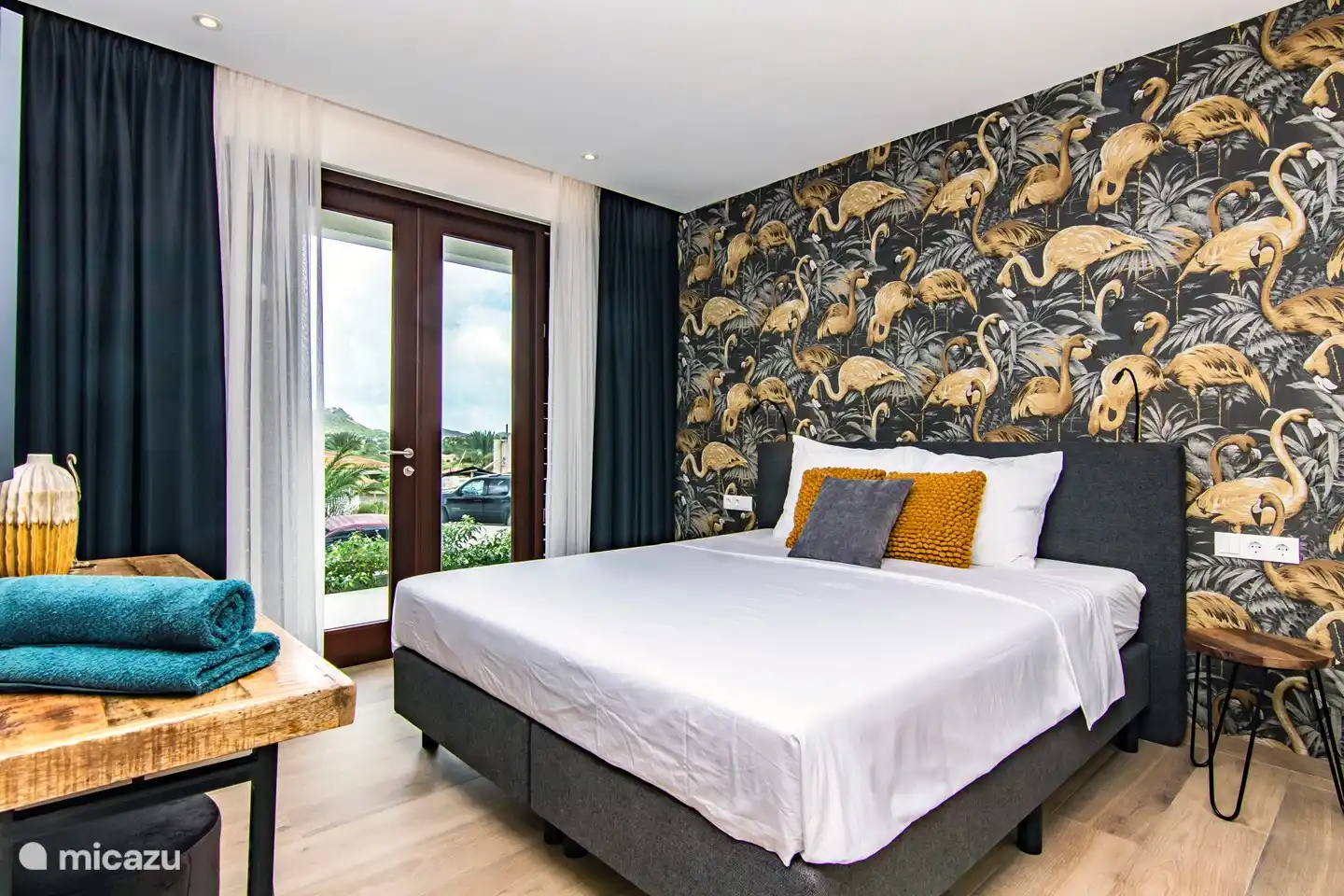 Flamingo-Schlafzimmer im Erdgeschoss