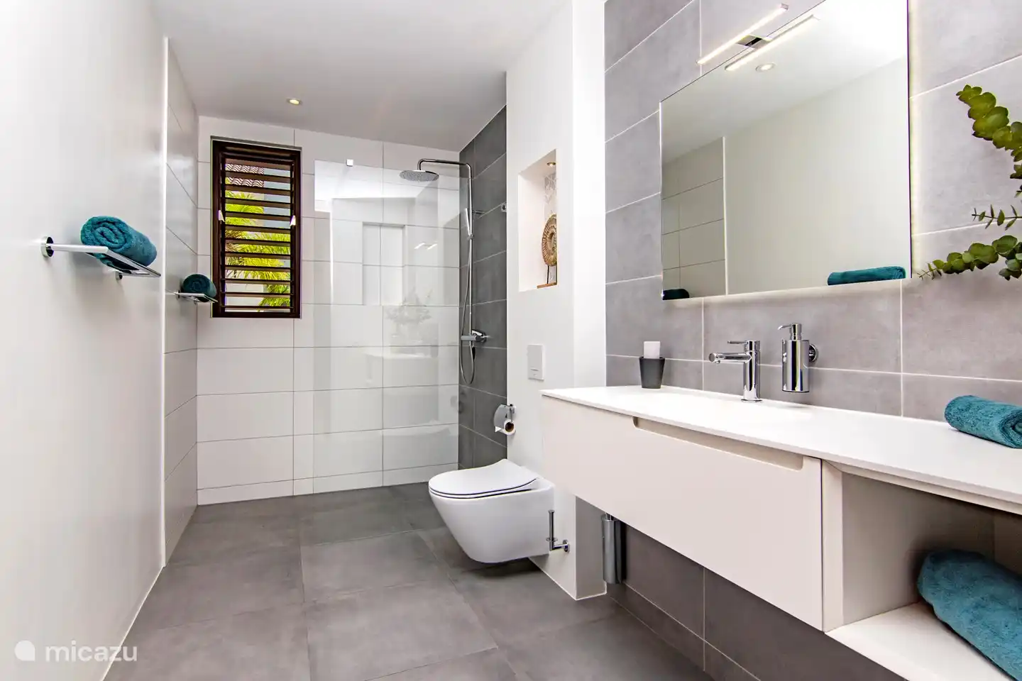 1. Badezimmer im Erdgeschoss