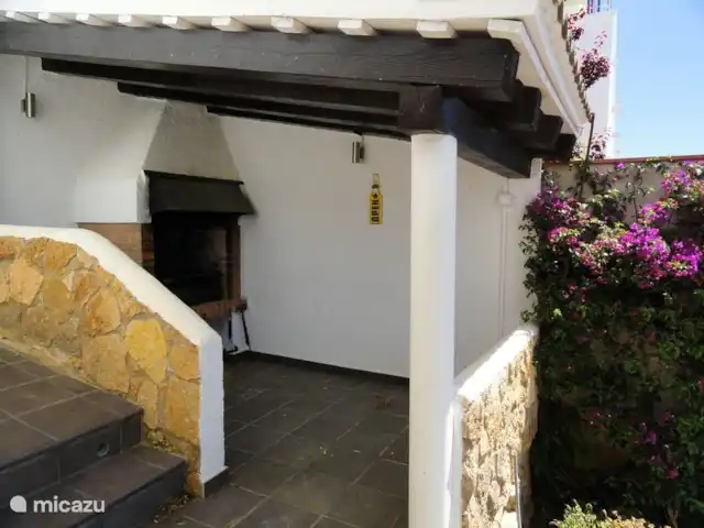 villa en España, Costa Brava, Calonge – Villa Mas Pere barbacoa junto a la terraza