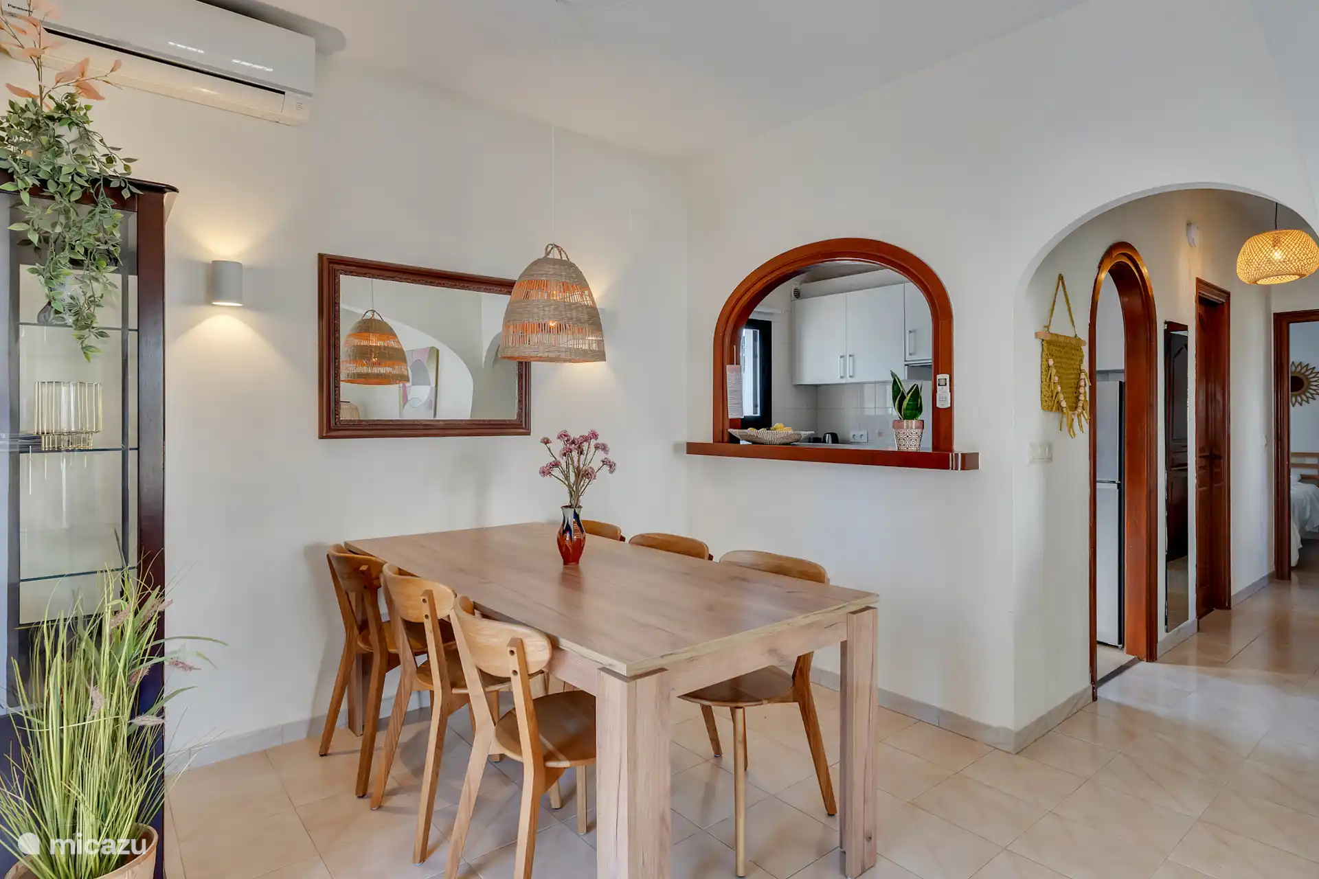 Comedor, sala de estar 