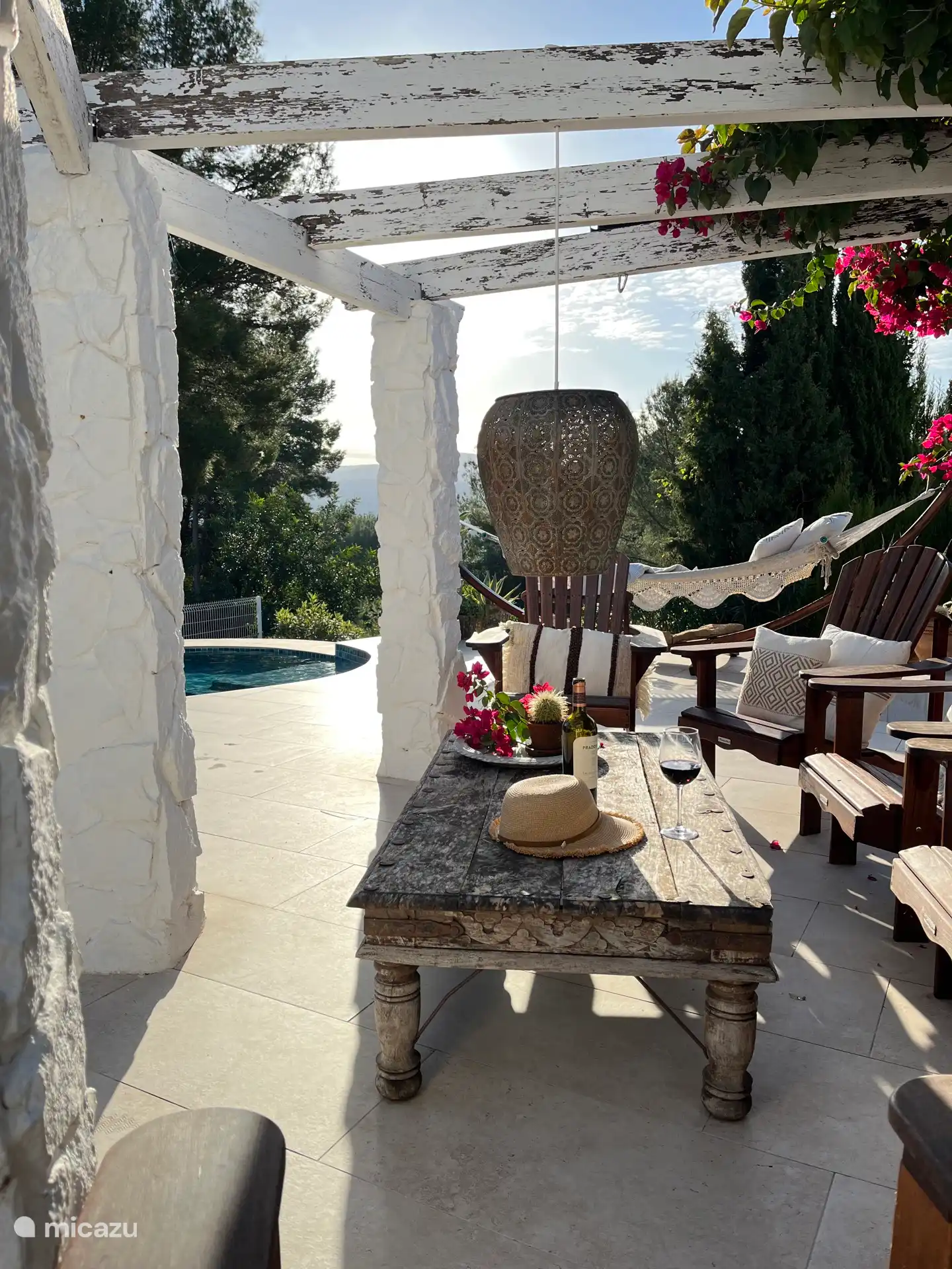 A la sombra de la buganvilla