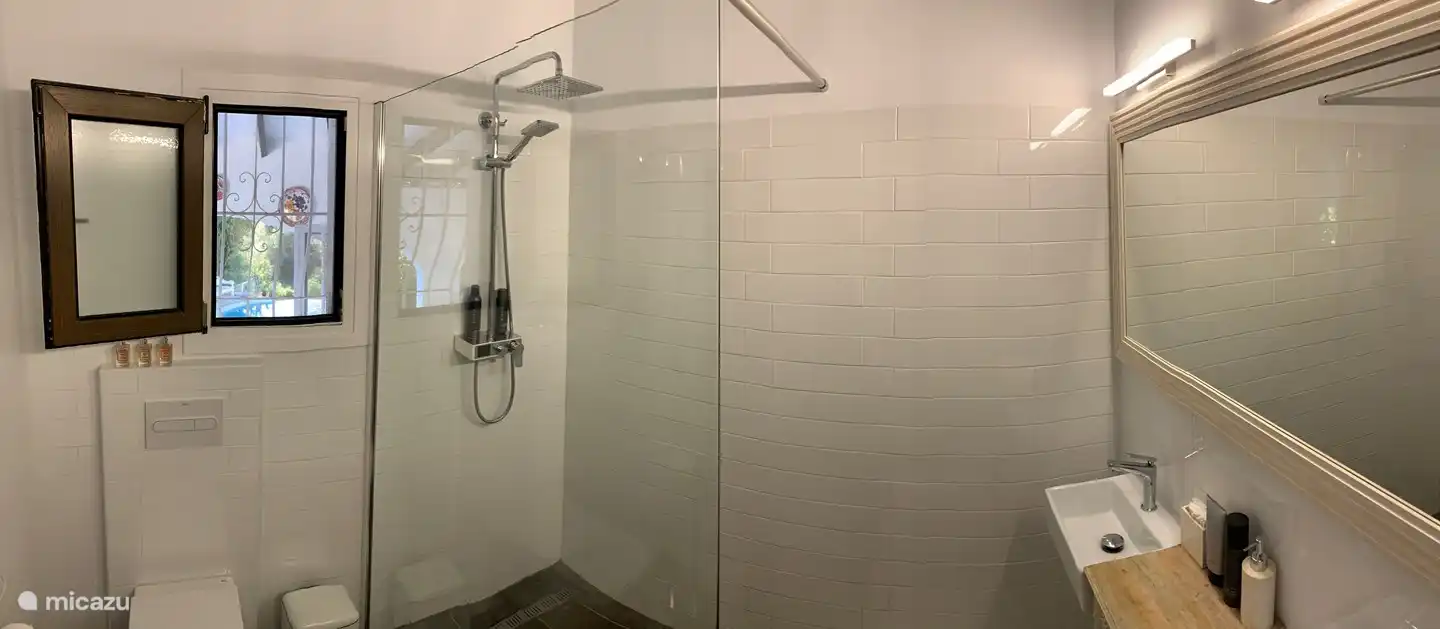 Badezimmer im Schlafzimmer