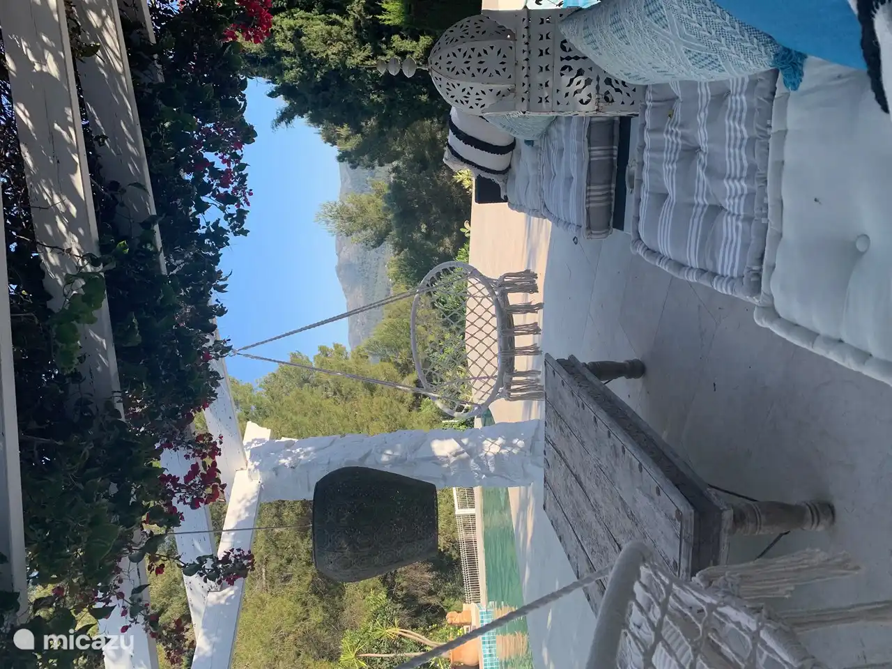 Bei durchschnittlich 300 Sonnentagen im Jahr kann ein schattiges Pl&#228;tzchen durchaus angenehm sein.