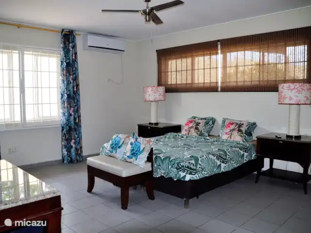 Villa Leguano Julianadorp Curaçao huren in Curaçao, Curacao-Midden, Julianadorp - vakantiehuis Master bed room