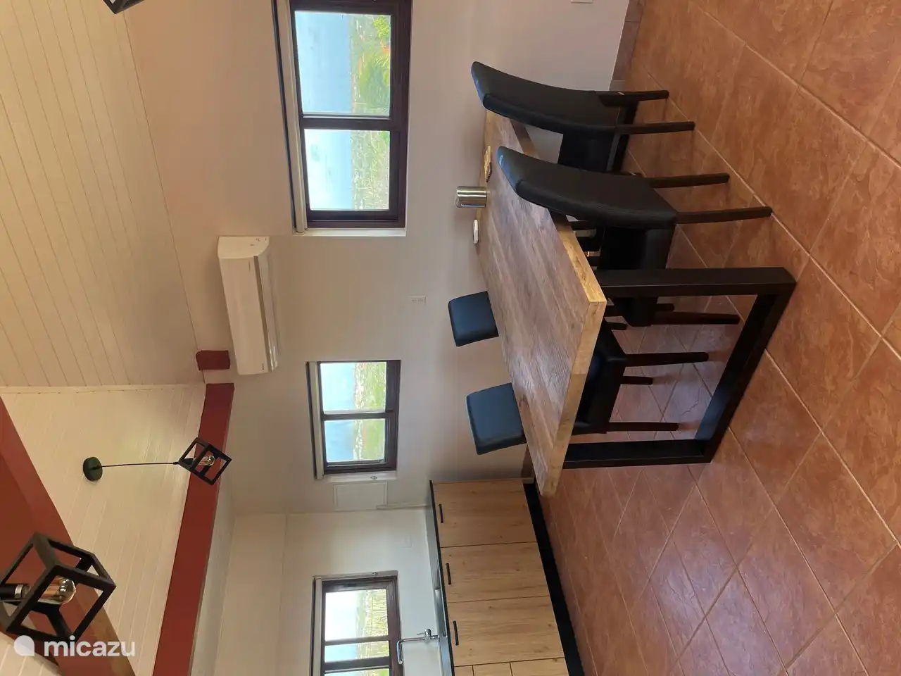 Die geräumige Küche