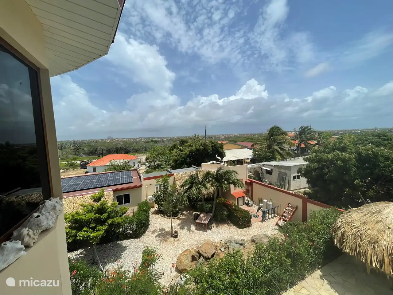 Blick von der Terrasse über die Insel