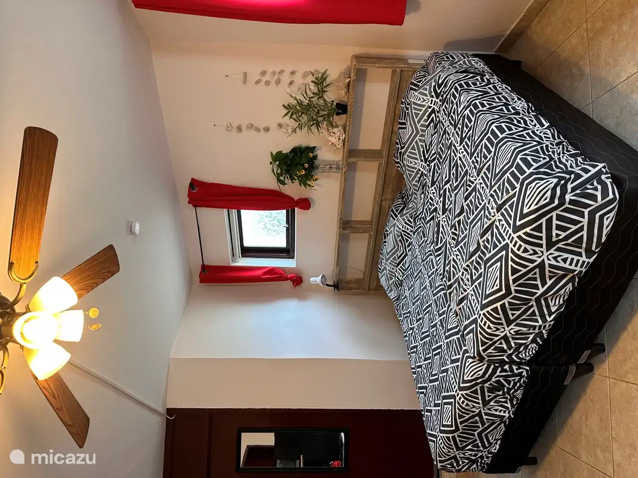 Bei Anmietung für 2 Personen wird ein Zustellbett im Studio aufgestellt