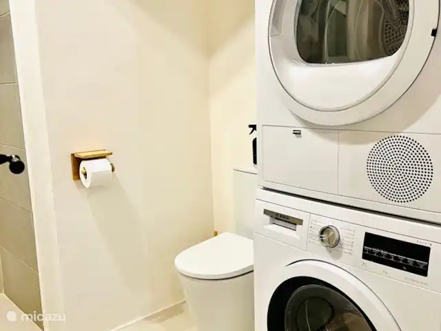 Casa Lina * Los Lagos/ Bohostyle | Espagne, Costa Blanca, Jávea - maison mitoyenne Le lave-linge et le sèche-linge sont d'une marque A bien connue et économes en énergie.