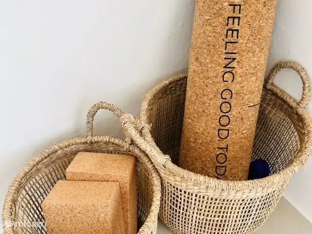Casa Lina * Los Lagos/ Bohostyle | Espagne, Costa Blanca, Jávea - maison mitoyenne Le tapis de yoga, les blocs et les bandes de résistance sont prêts à l'emploi. Namasté