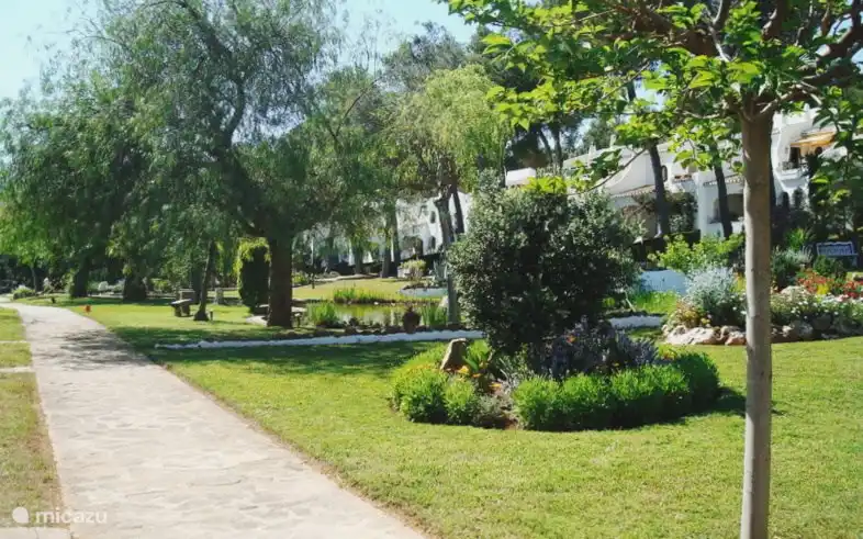 The garden is very well maintained by a permanent gardener and has already won several prizes &amp; awards.