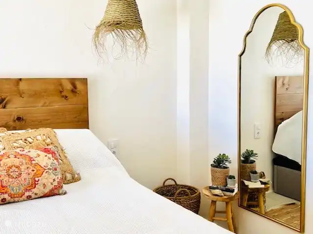 Casa Lina * Los Lagos/ Bohostyle | Espagne, Costa Blanca, Jávea - maison mitoyenne Les lits avec sommier tapissier dans les chambres sont 180x210 et 160x210. Les matelas ont une hauteur de 30 cm et sont parmi les meilleurs du genre.