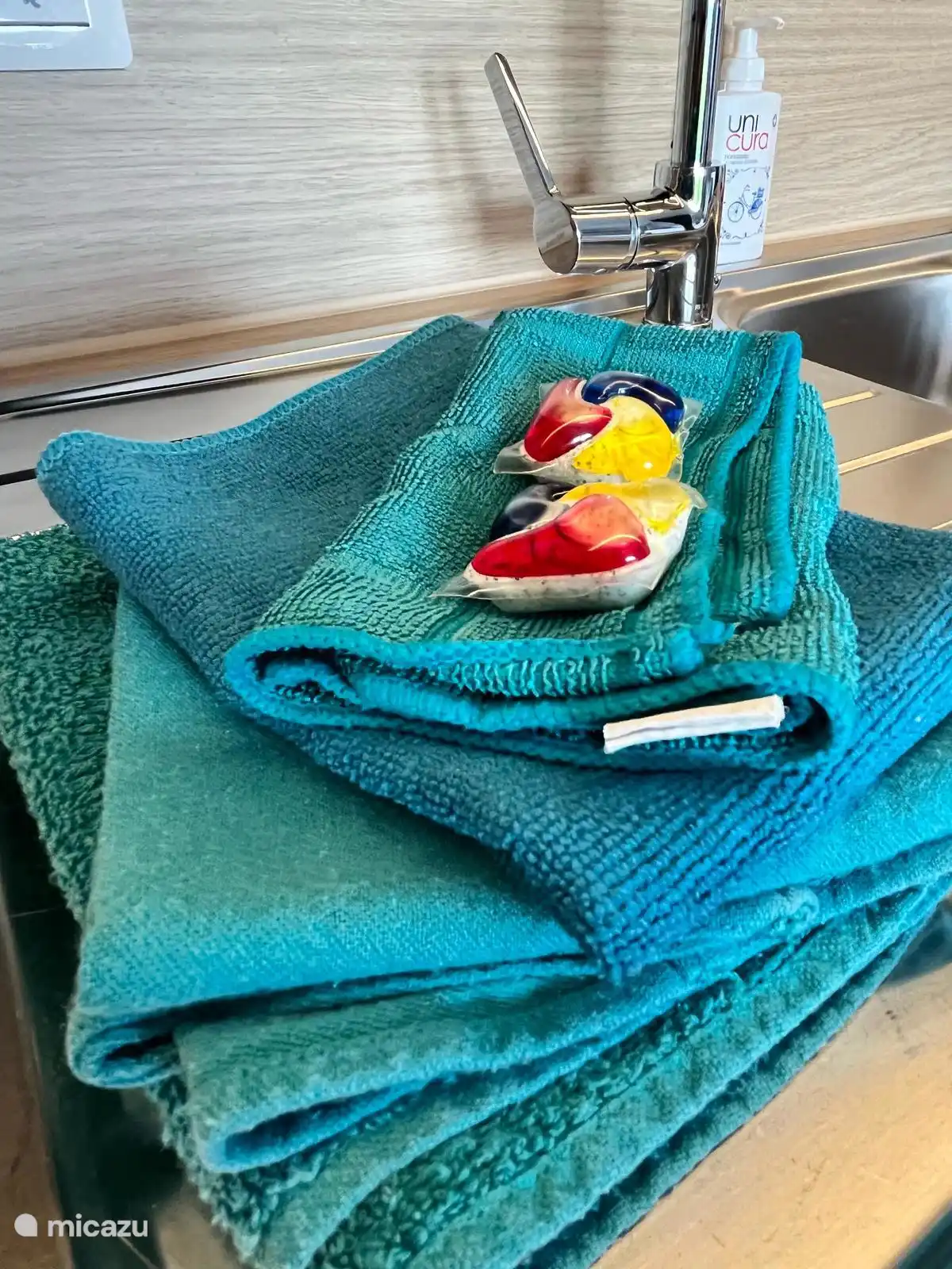 Kitchen linen