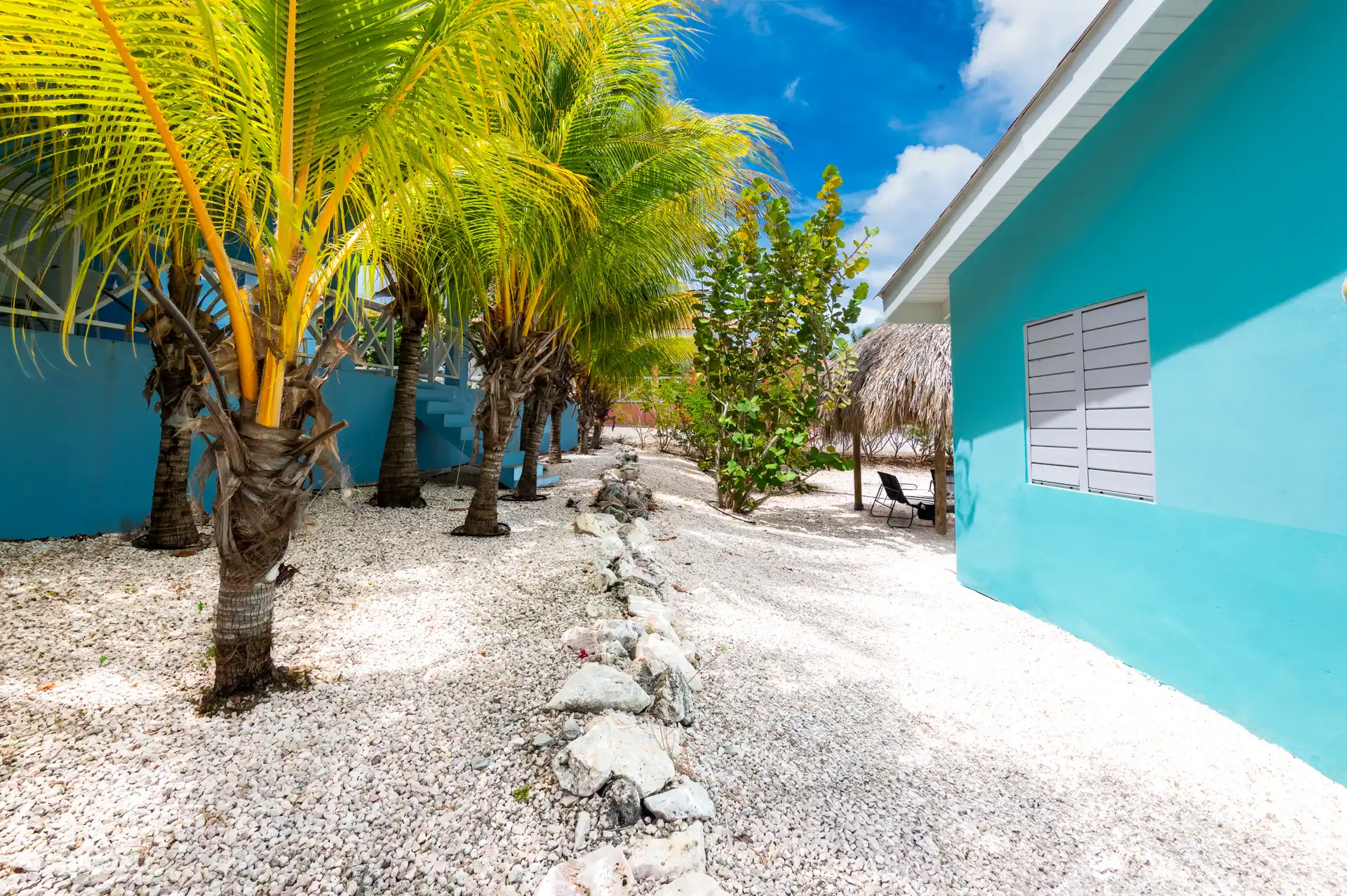 Seitengarten Kas Akwamarin