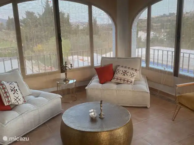 Fietsen, Spanje, Costa Blanca, Benissa, villa Casa Lucia  Binnenterras