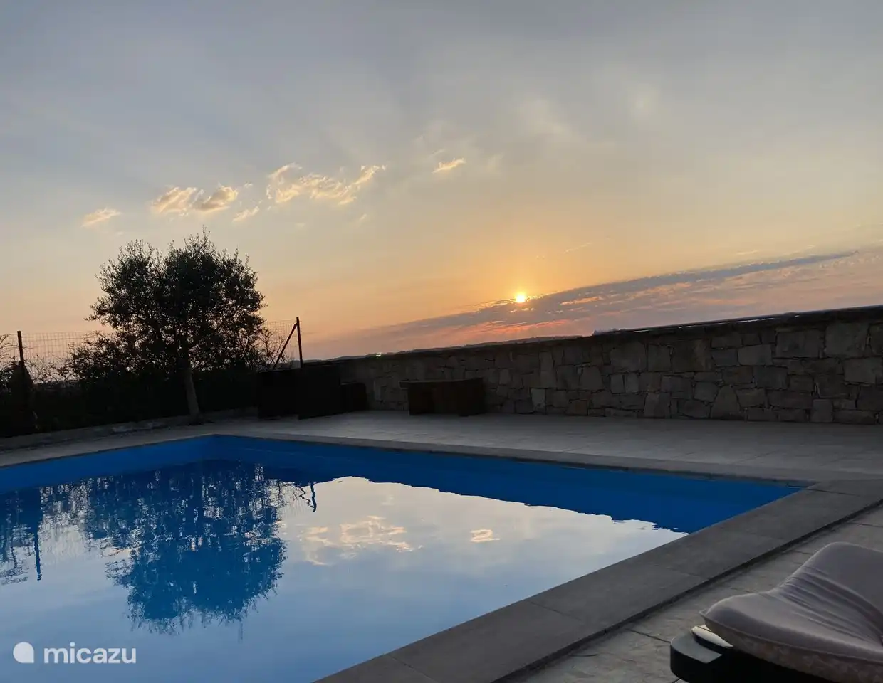 Een prachtige zonsondergang in september, wat ik persoonlijk de mooiste maand van het jaar vind.