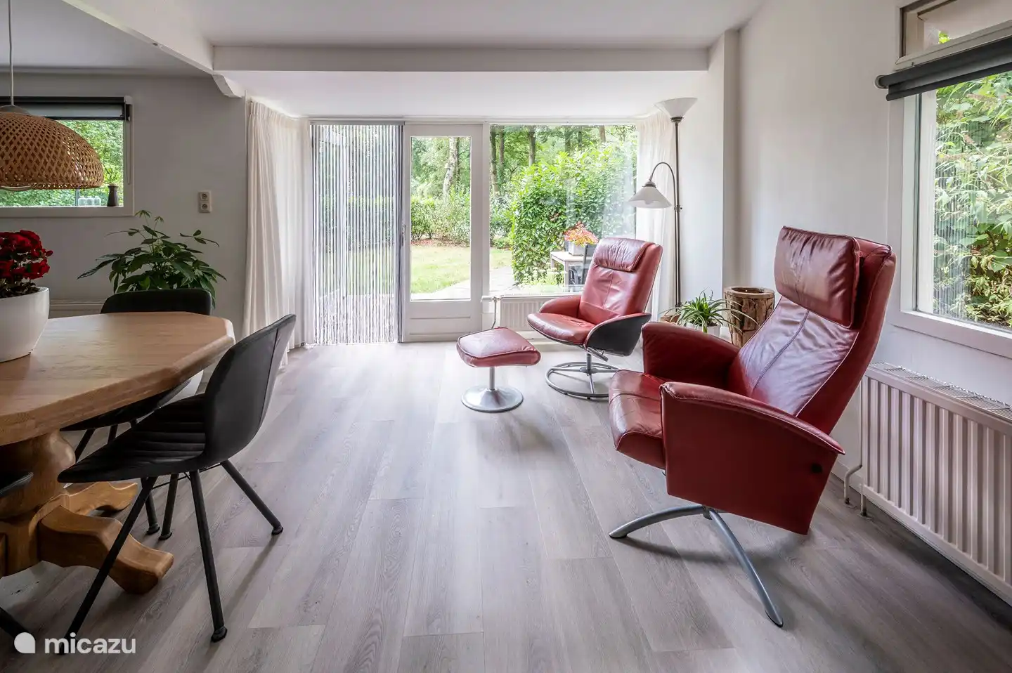 Nice view of the garden with patio doors