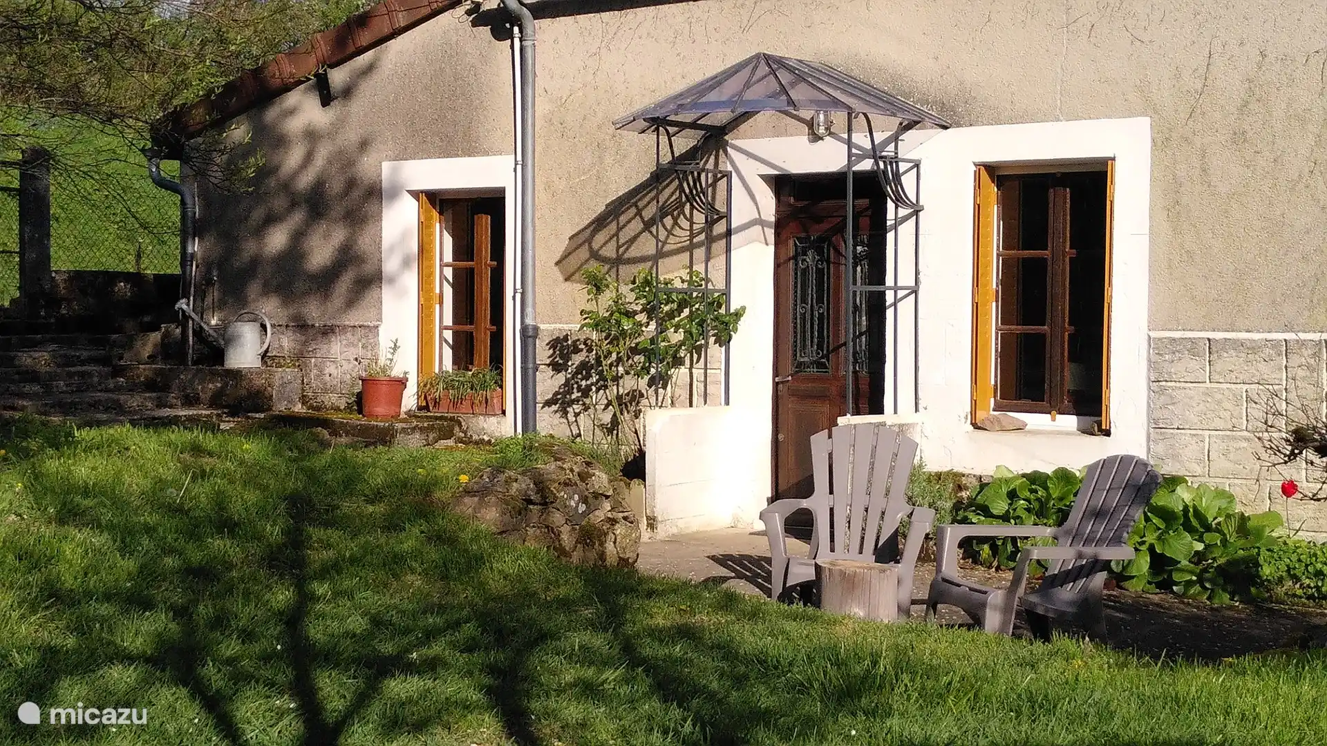 Maisonette Saperlipotte in Frankreich, Nièvre, Montigny-en-Morvan - Gîte / Hütte